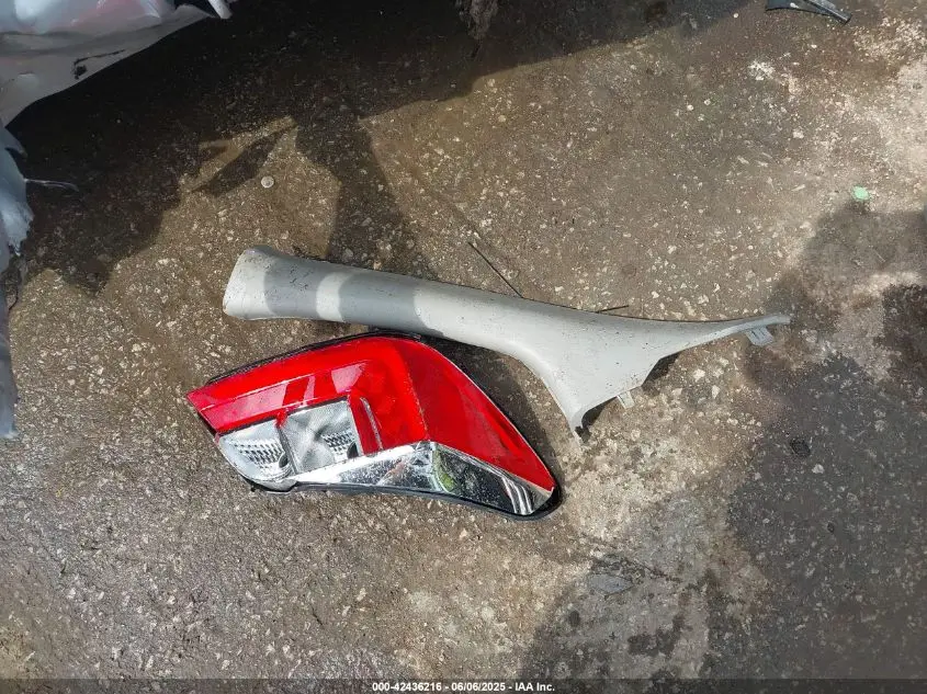 2024 MITSUBISHI MIRAGE G4 LE