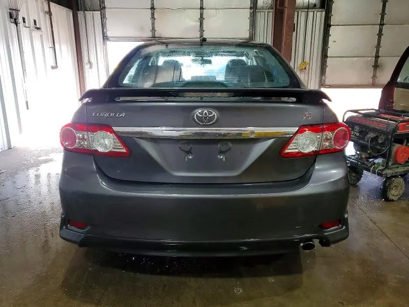 2013 TOYOTA COROLLA BASE  