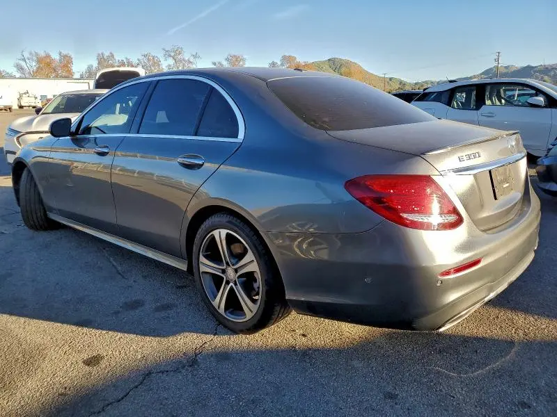2017 MERCEDES-BENZ E 300  