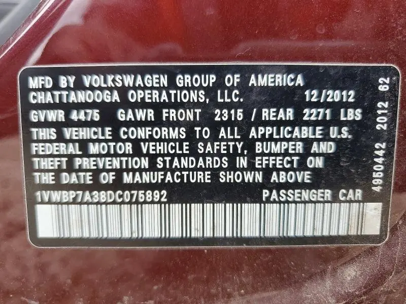 2013 VOLKSWAGEN PASSAT SE  