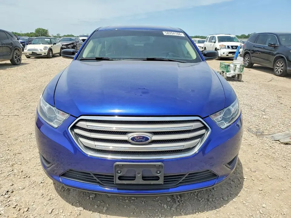 2015 FORD TAURUS SE  