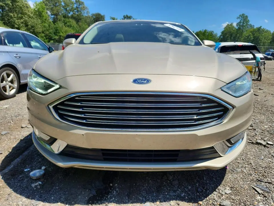 2018 FORD FUSION TITANIUM/PLATINUM  
