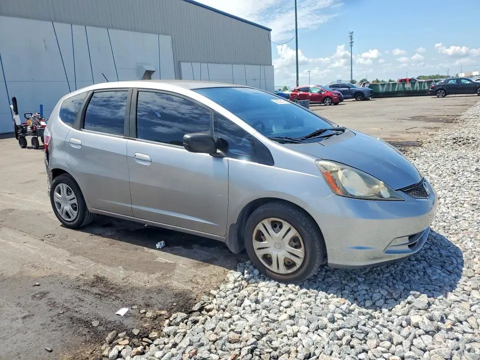 2010 HONDA FIT   