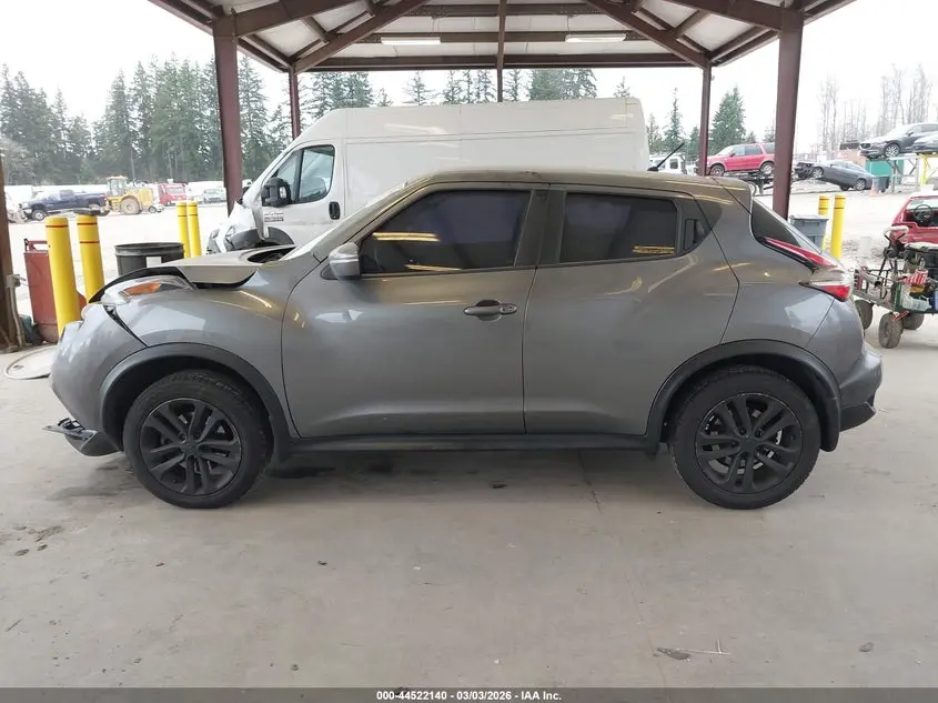 2015 NISSAN JUKE S