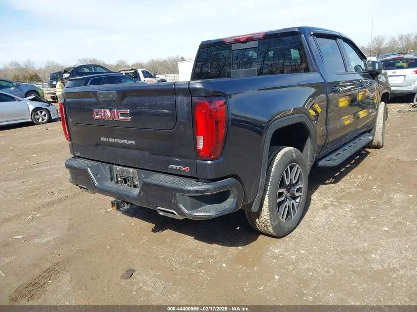 2023 GMC SIERRA 1500 4WD  SHORT BOX AT4