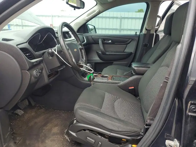 2013 CHEVROLET TRAVERSE LT  