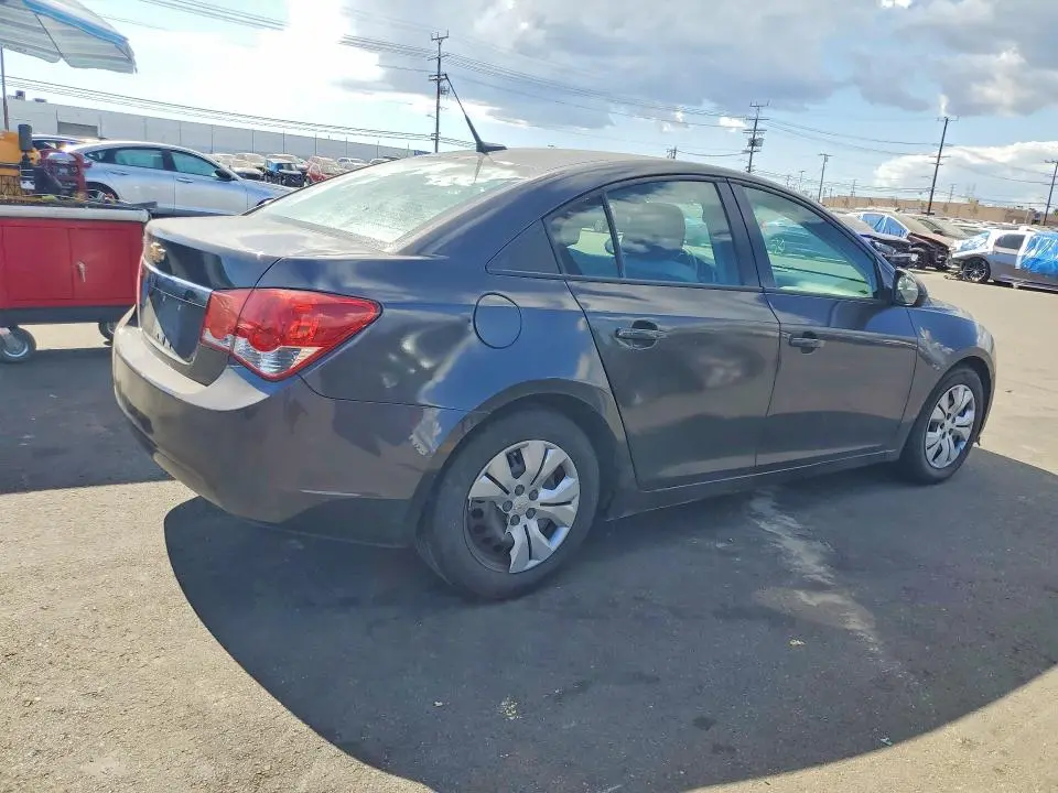 2014 CHEVROLET CRUZE LS  