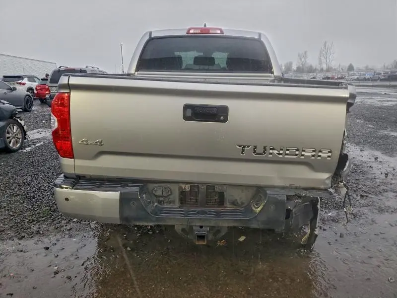 2021 TOYOTA TUNDRA CREWMAX SR5  