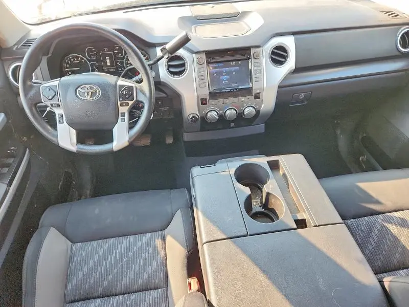 2018 TOYOTA TUNDRA SR5  