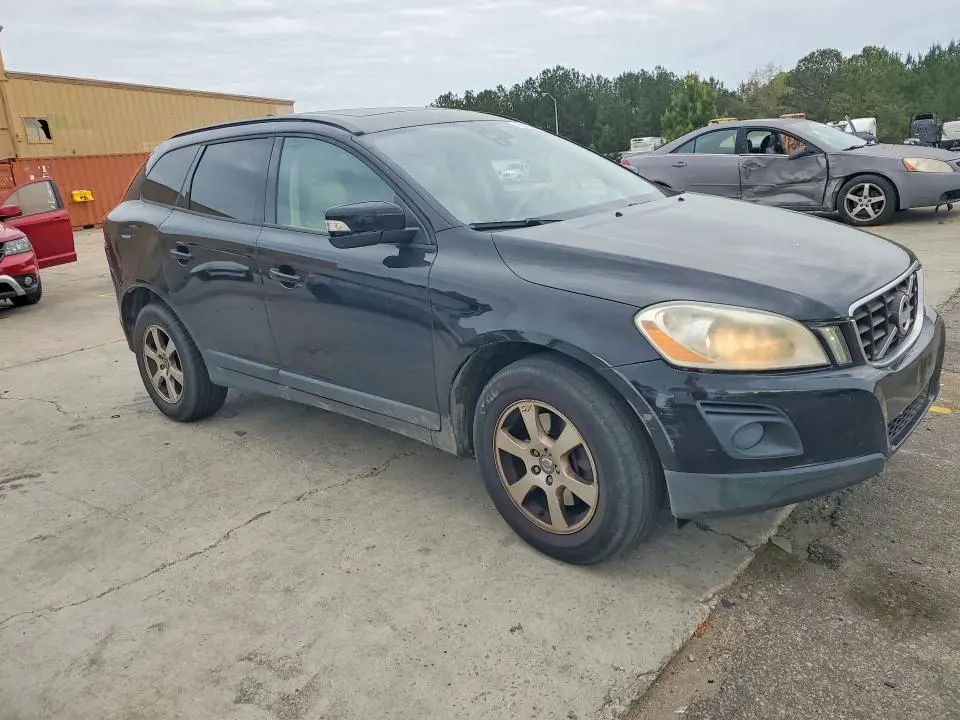 2010 VOLVO XC60 3.2  