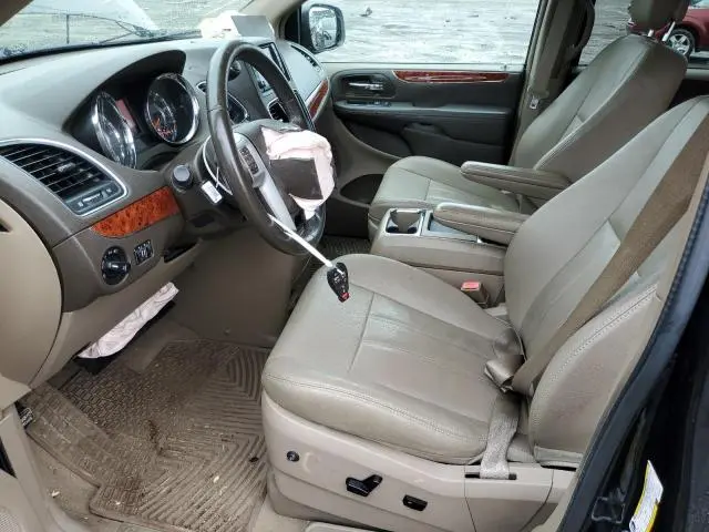 2016 CHRYSLER TOWN & COUNTRY TOURING  