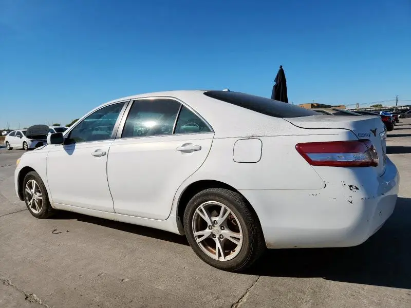 2010 TOYOTA CAMRY BASE  