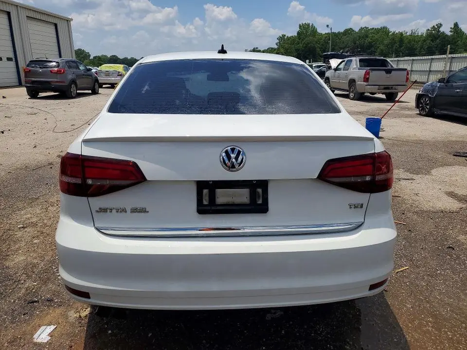 2017 VOLKSWAGEN JETTA SEL  