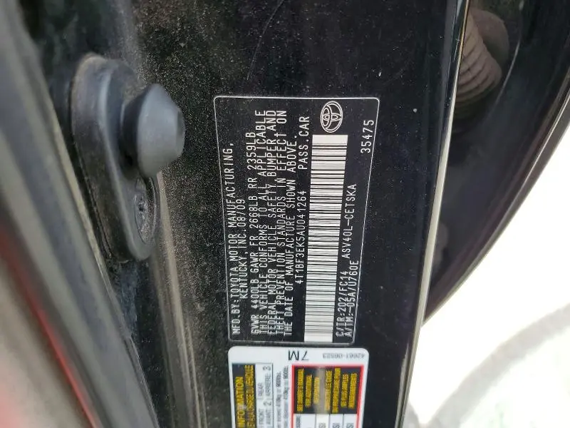 2010 TOYOTA CAMRY SE  