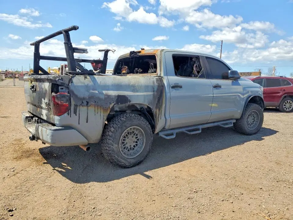 2020 TOYOTA TUNDRA CREWMAX LIMITED  