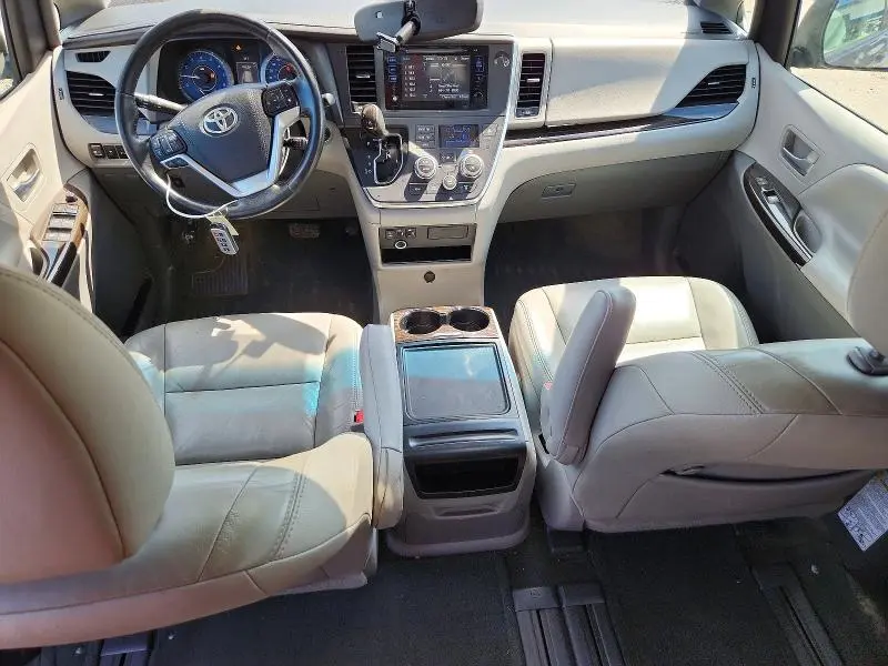 2015 TOYOTA SIENNA XLE 8-PASSENGER  