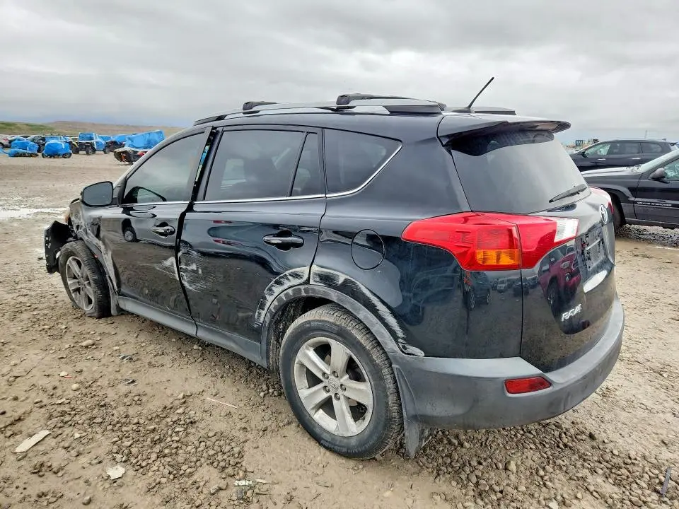 2014 TOYOTA RAV4 XLE  