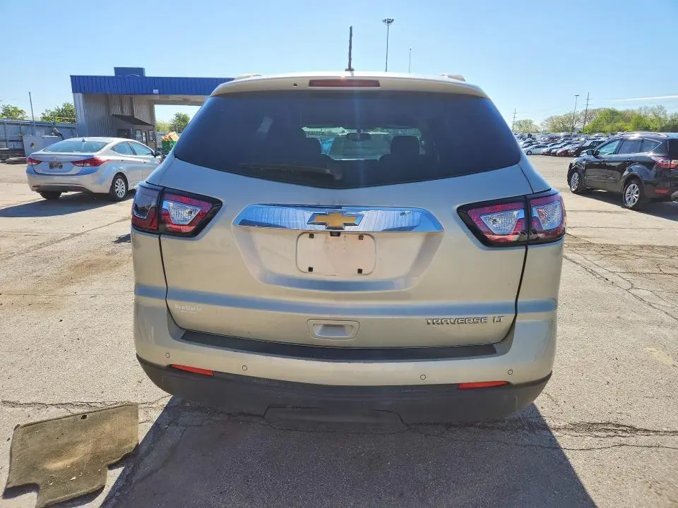 2013 CHEVROLET TRAVERSE LT  