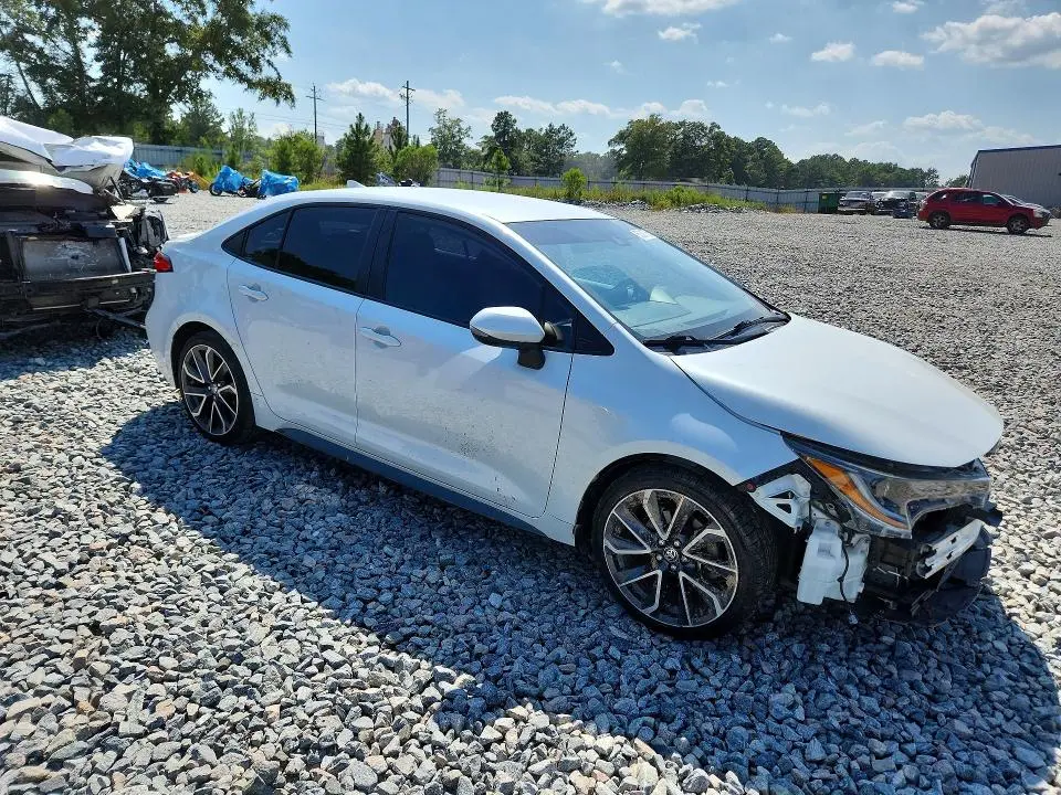 2022 TOYOTA COROLLA SE  