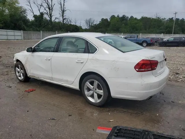 2012 VOLKSWAGEN PASSAT SE  