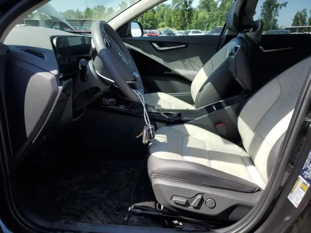 2025 KIA NIRO SX  