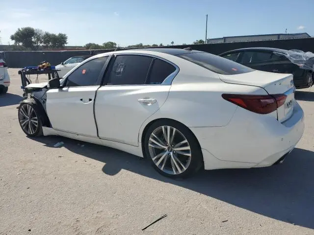 2018 INFINITI Q50 LUXE  