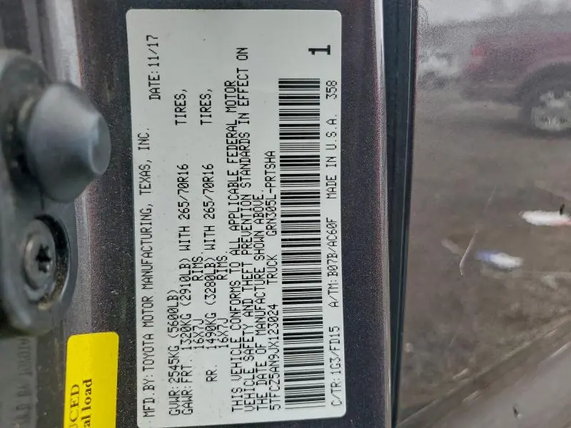 2018 TOYOTA TACOMA DOUBLE CAB  