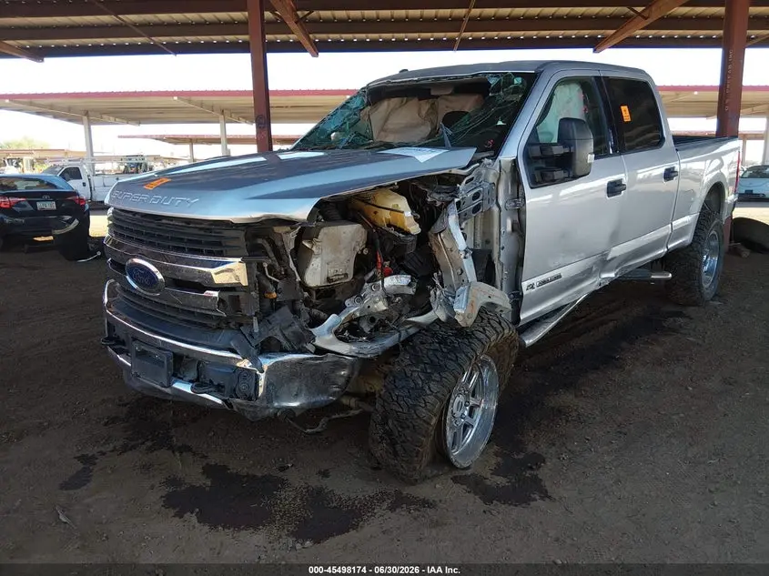 2018 FORD F-250 XLT