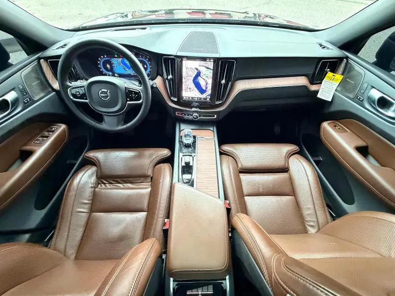 2024 VOLVO XC60 ULTIMATE  