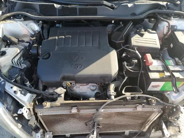 2014 TOYOTA VENZA LE  