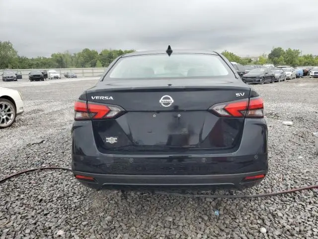 2020 NISSAN VERSA SV  
