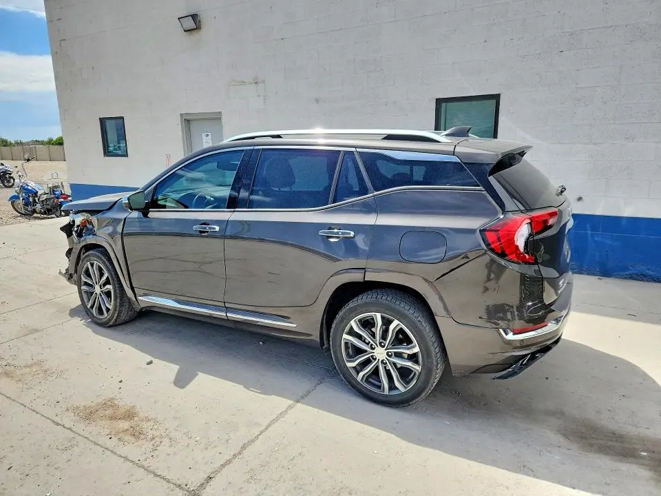 2020 GMC TERRAIN DENALI  
