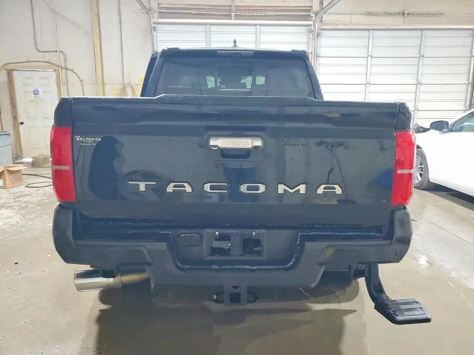 2025 TOYOTA TACOMA LIMITED  