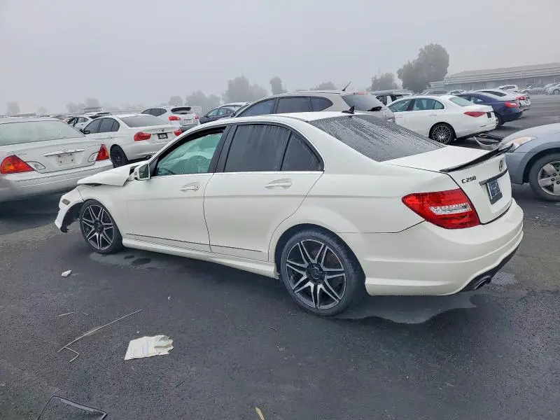 2014 MERCEDES-BENZ C 250  