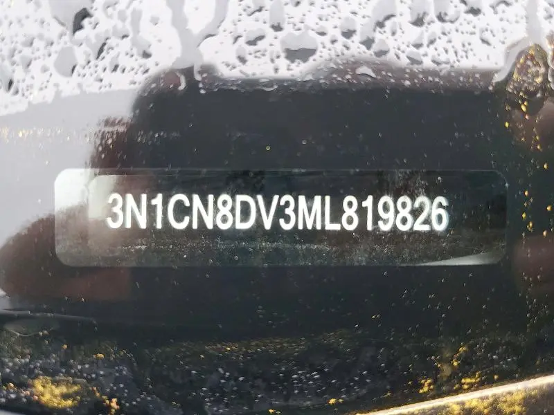 2021 NISSAN VERSA S  