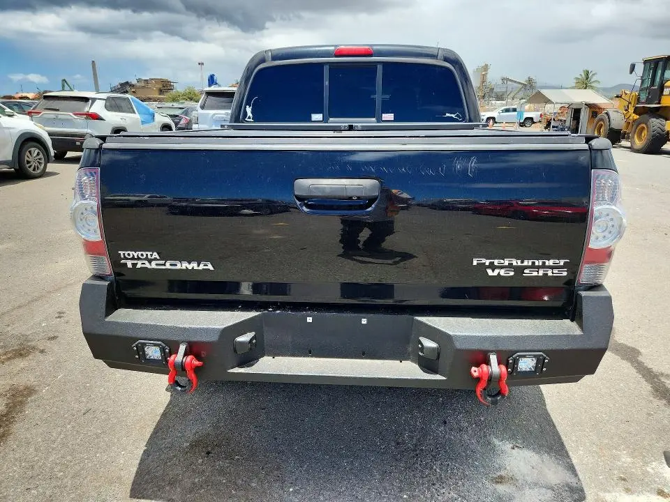 2011 TOYOTA TACOMA DOUBLE CAB PRERUNNER  