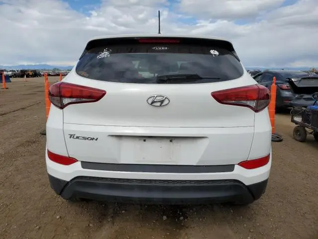 2017 HYUNDAI TUCSON SE