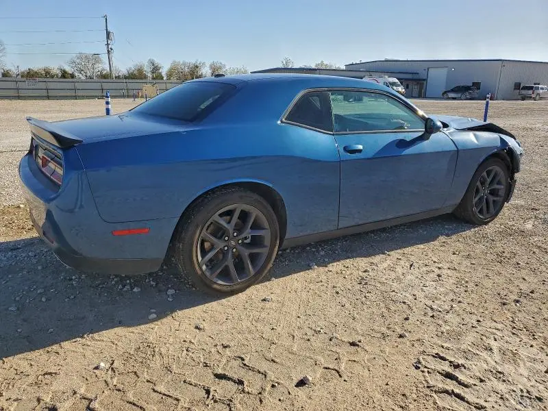 2021 DODGE CHALLENGER SXT  