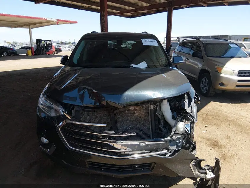 2020 CHEVROLET TRAVERSE FWD LT CLOTH