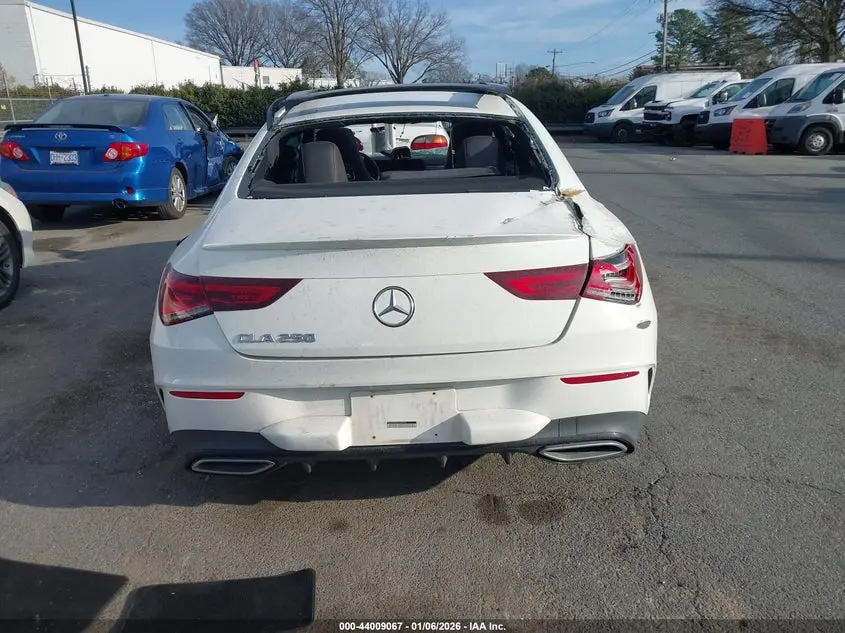 2020 MERCEDES-BENZ CLA 250  