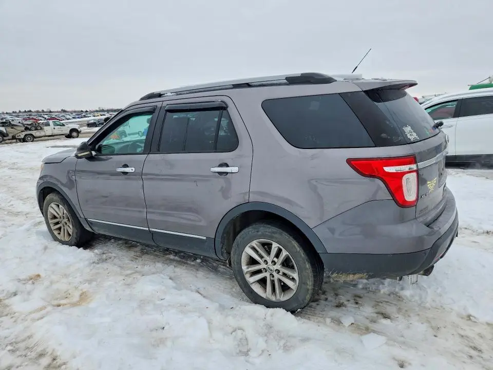 2011 FORD EXPLORER XLT  