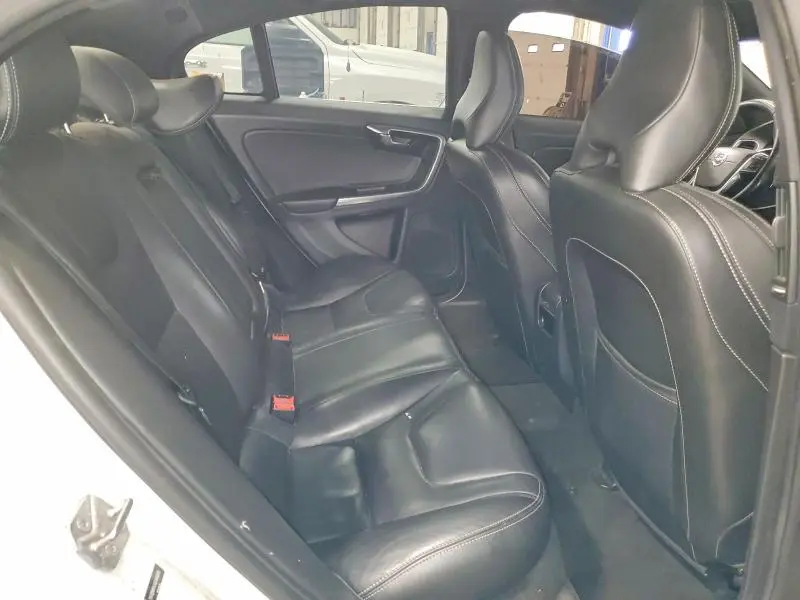 2016 VOLVO S60 PREMIER  
