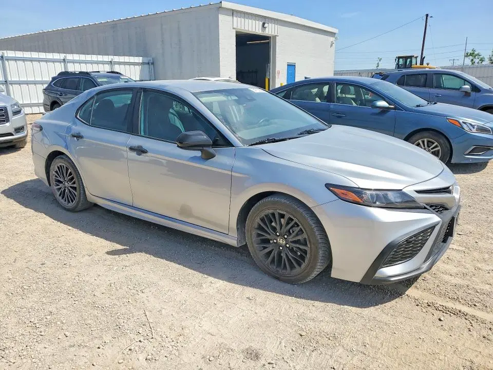 2021 TOYOTA CAMRY SE NIGHTSHADE  