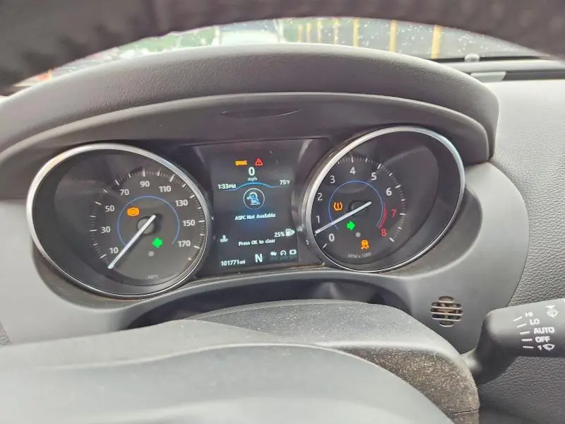 2017 JAGUAR XE PREMIUM  