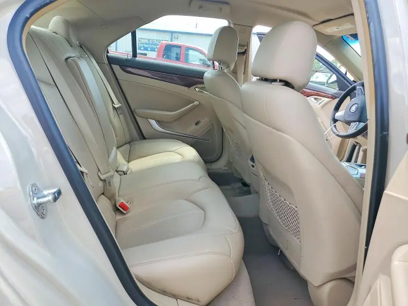 2010 CADILLAC CTS LUXURY COLLECTION  