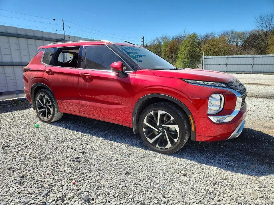 2024 MITSUBISHI OUTLANDER SEL  