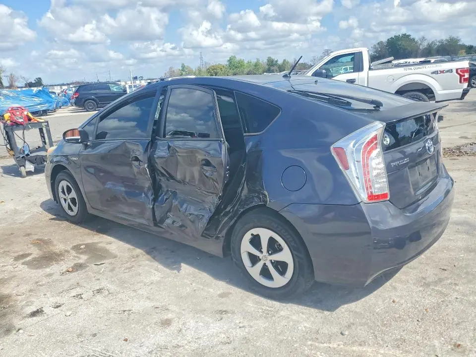 2012 TOYOTA PRIUS TWO  