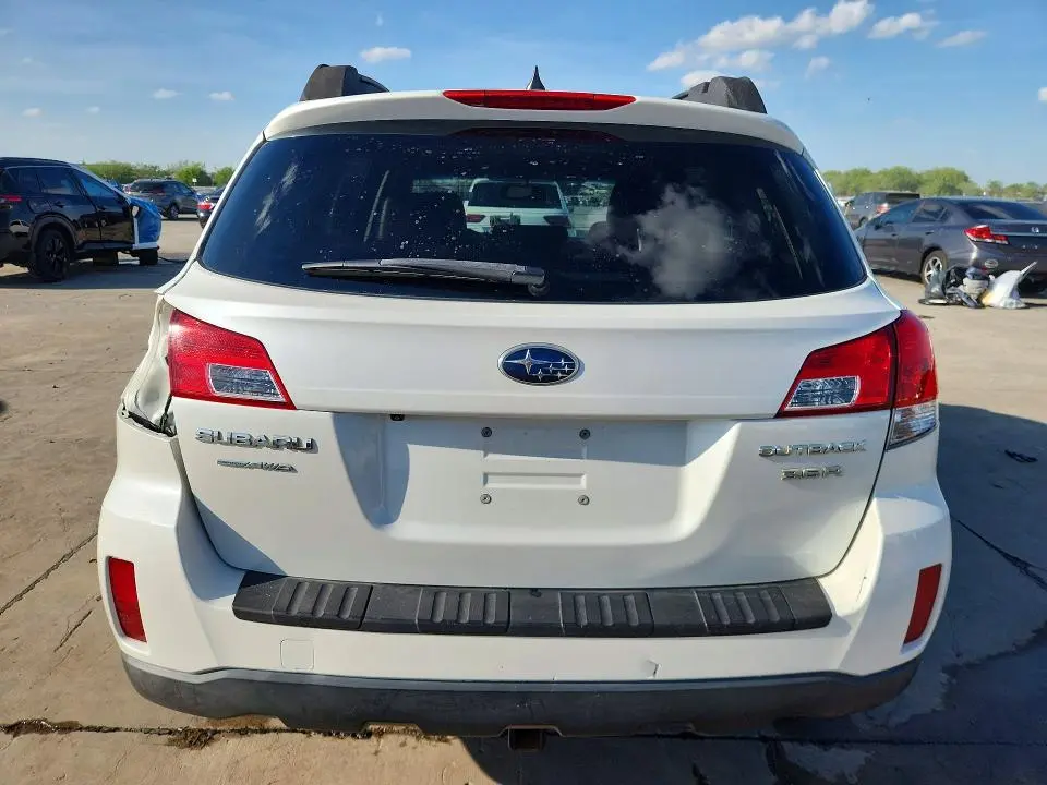 2013 SUBARU OUTBACK 3.6R LIMITED  