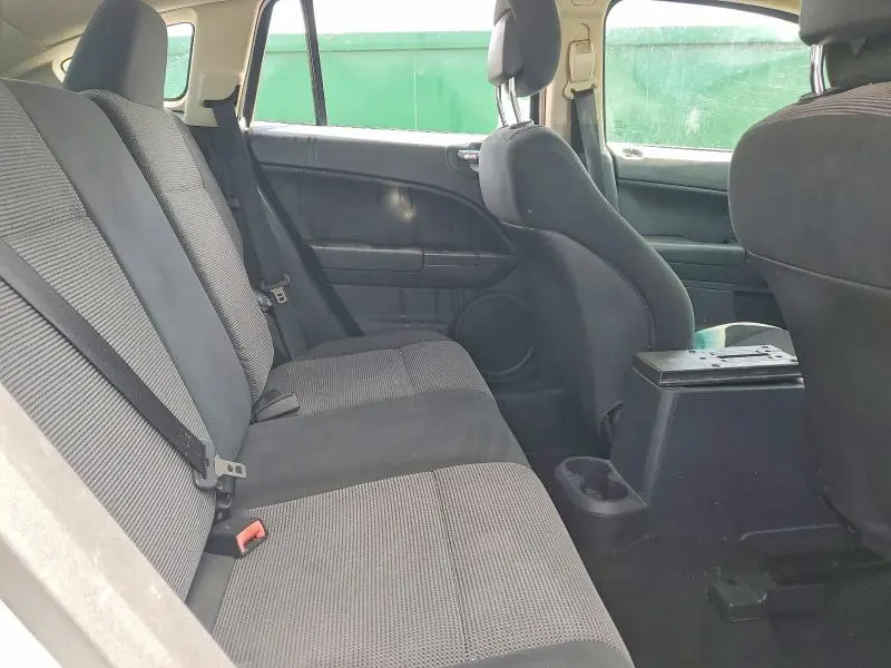 2010 DODGE CALIBER SXT  