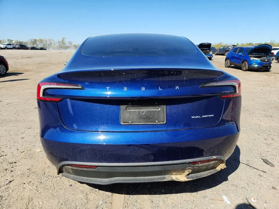 2025 TESLA MODEL 3   